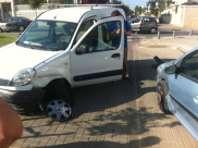 بالصور: حادث طرق بين مركبتين في شارع يانوش كورشاك بيافا دون وقوع إصابات 